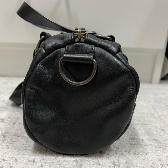 Cynthia Rowley Black Leather Barrel Bag - Picture 7 of 14